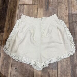 Doe and Rae Cream High Waisted Eyelet Lace Ruffle Shorts Small Off White Boho